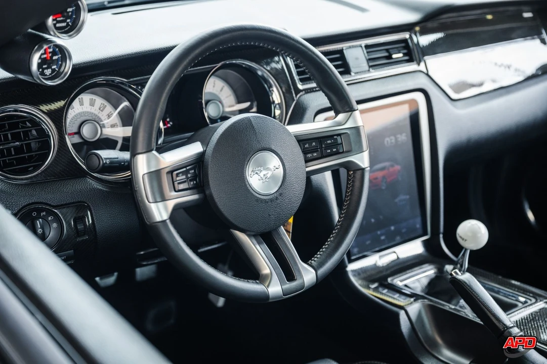 2012 Ford S197 Mustang - Image 7 of 12
