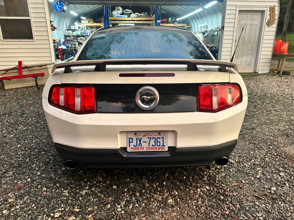 2012 Ford S197 Mustang GT - Image 2 of 8