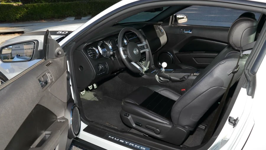 2012 Ford S197 Mustang - Image 4 of 19