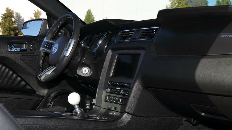 2012 Ford S197 Mustang - Image 11 of 19
