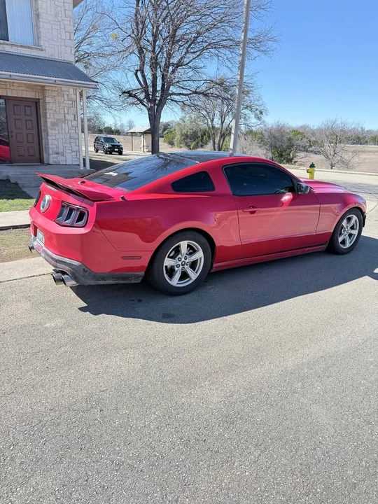 2012 Ford S197 Mustang - Image 3 of 11