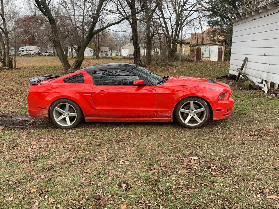 2012 Ford S197 Mustang - Image 3 of 5