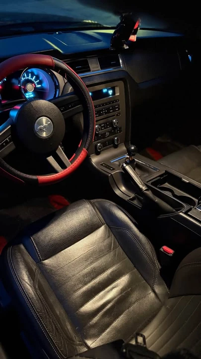2012 Ford S197 Mustang - Image 4 of 6