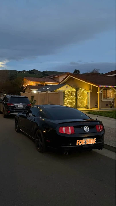 2012 Ford S197 Mustang - Image 3 of 6