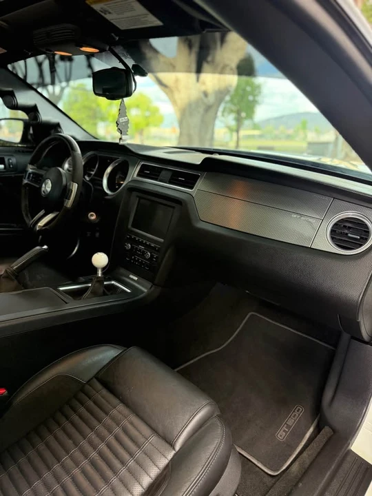 2012 Ford S197 Mustang - Image 16 of 20