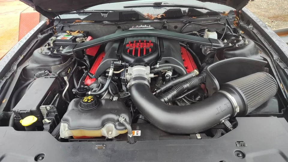 2012 Ford S197 Mustang GT - Image 2 of 2