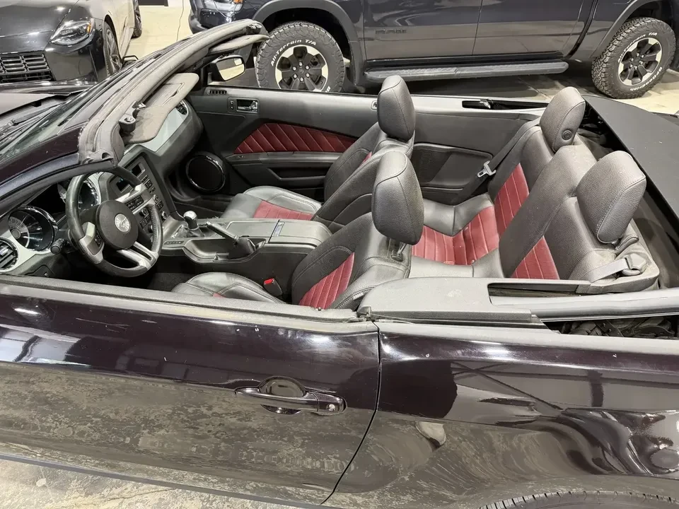 2012 Ford S197 Mustang - Image 14 of 20