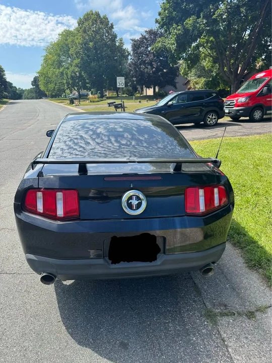 2012 Ford S197 Mustang - Image 2 of 16