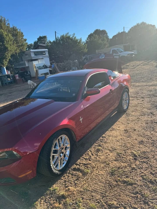 2012 Ford S197 Mustang - Image 2 of 2