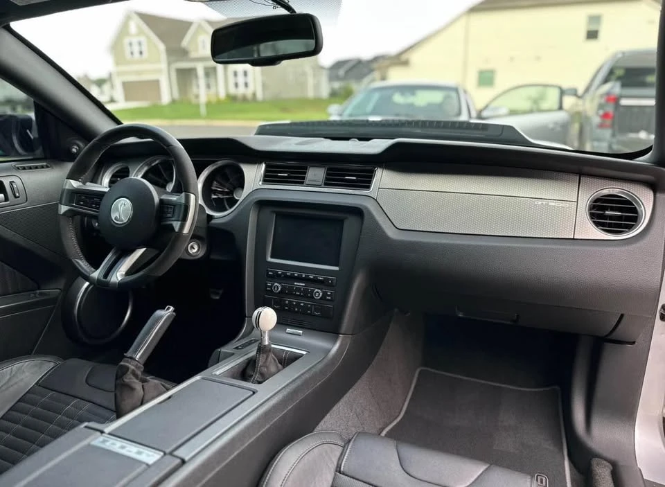 2012 Ford S197 Mustang - Image 14 of 17