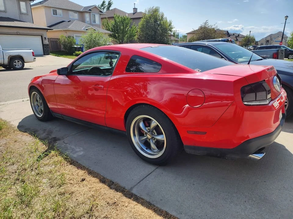2012 Ford S197 Mustang - Image 4 of 10