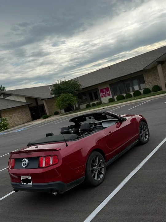 2012 Ford S197 Mustang - Image 10 of 16
