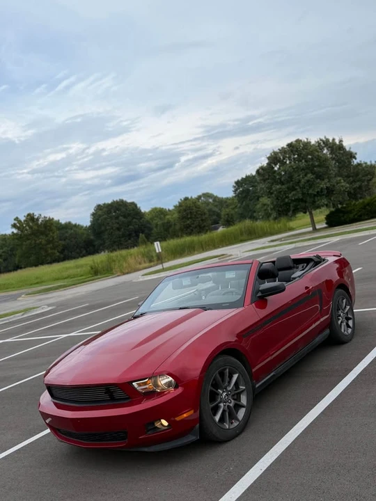 2012 Ford S197 Mustang - Image 8 of 16