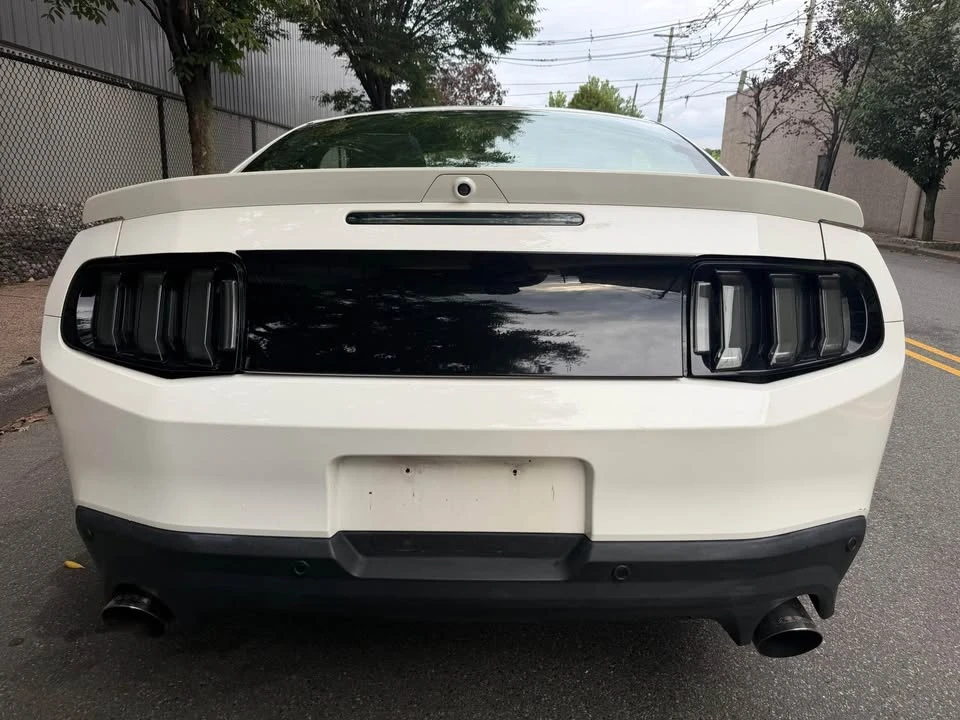 2012 Ford S197 Mustang - Image 6 of 17
