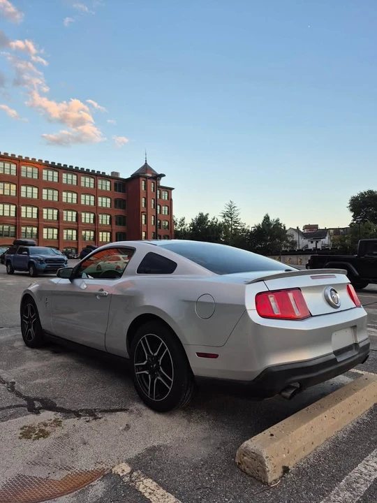 2012 Ford S197 Mustang - Image 7 of 17