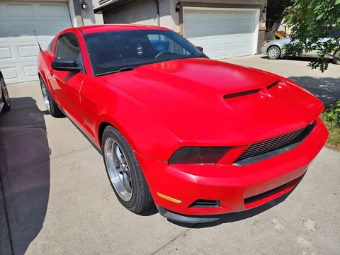 2012 Ford Mustang V6