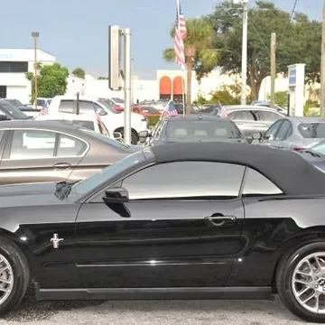 2012 Ford Mustang Premium Convertible