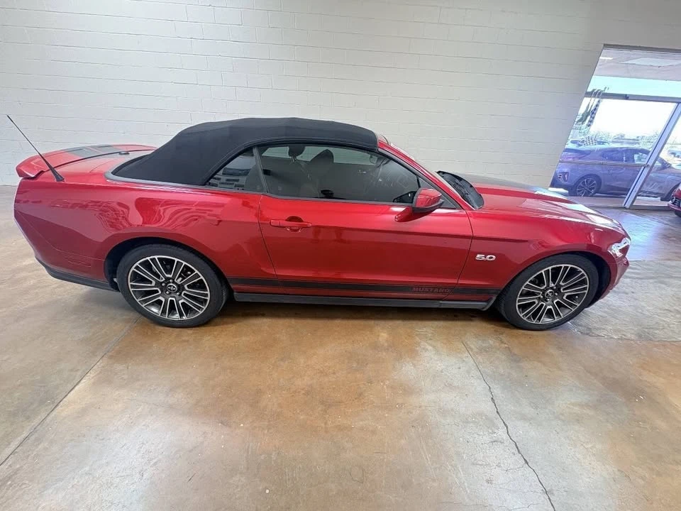 2012 Ford S197 Mustang - Image 9 of 14