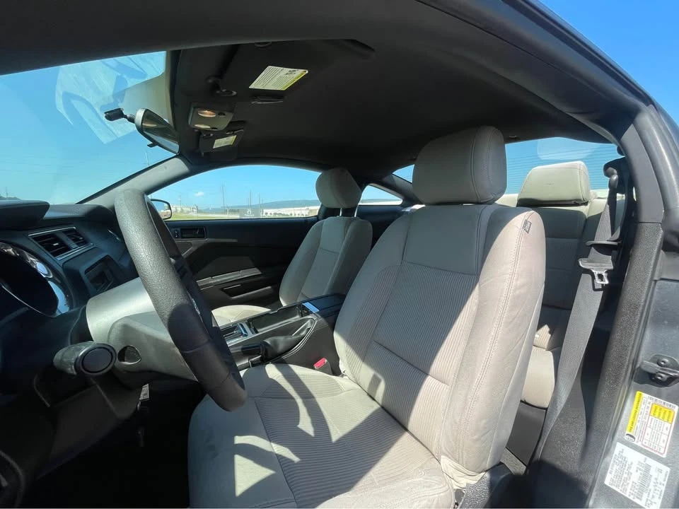 2012 Ford S197 Mustang - Image 6 of 8