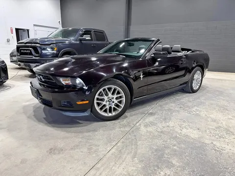 2012 Ford Mustang Premium V6
