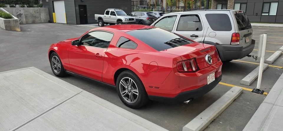 2012 Ford S197 Mustang - Image 4 of 11