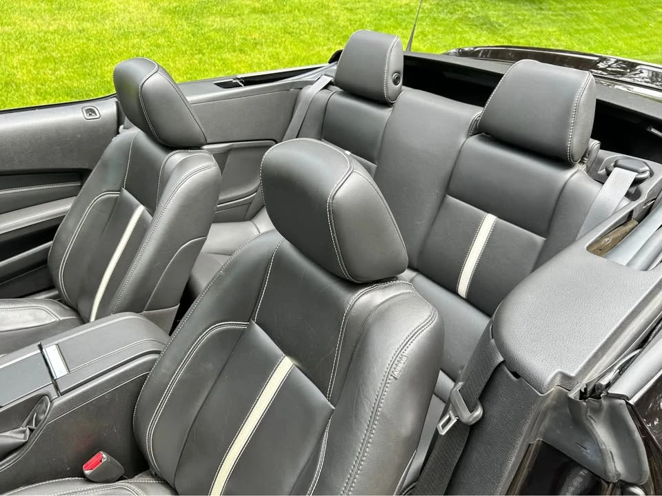 2012 Ford S197 Mustang - Image 6 of 8