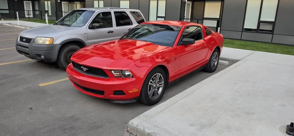 2012 Ford S197 Mustang - Image 2 of 11
