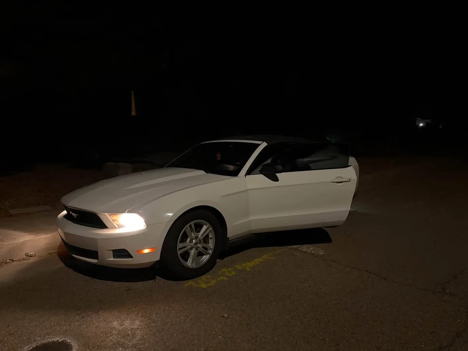 2012 Ford S197 Mustang - Image 2 of 7
