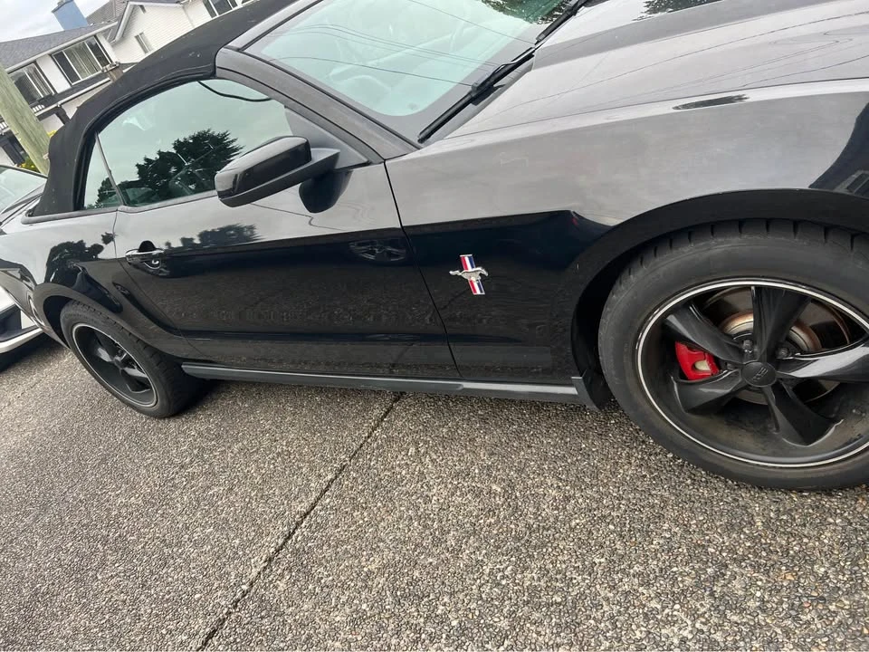 2012 Ford S197 Mustang - Image 2 of 8