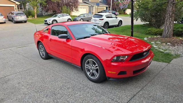 2012 Ford Mustang V6