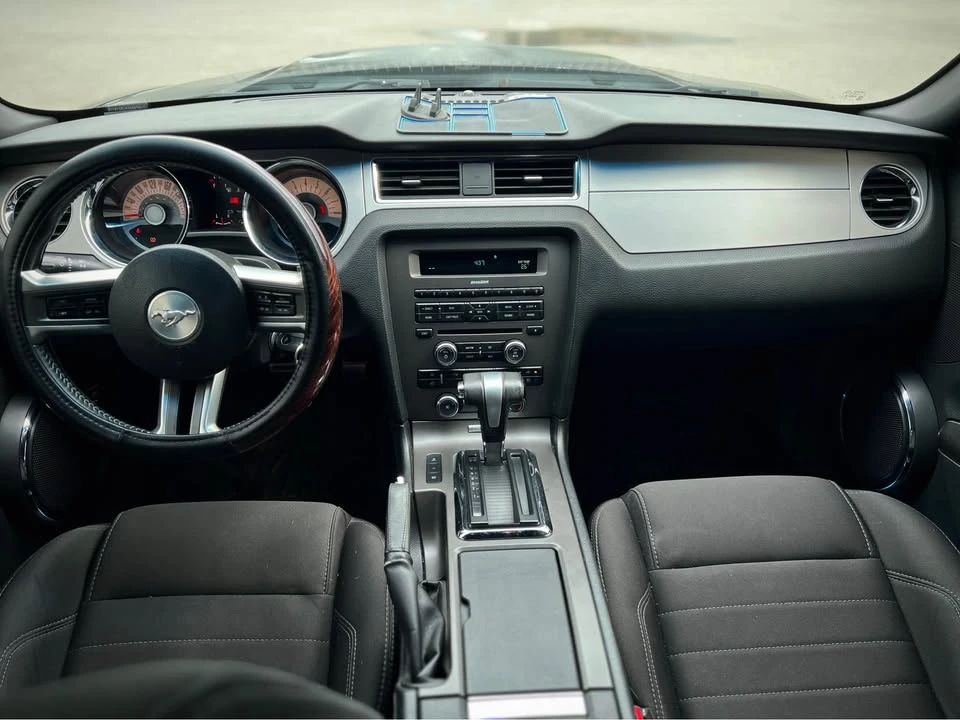 2012 Ford S197 Mustang - Image 13 of 16