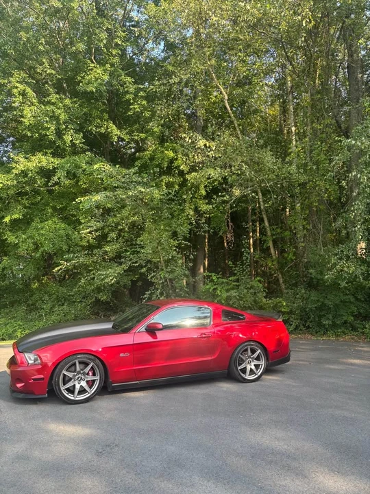 2012 Ford S197 Mustang - Image 2 of 9