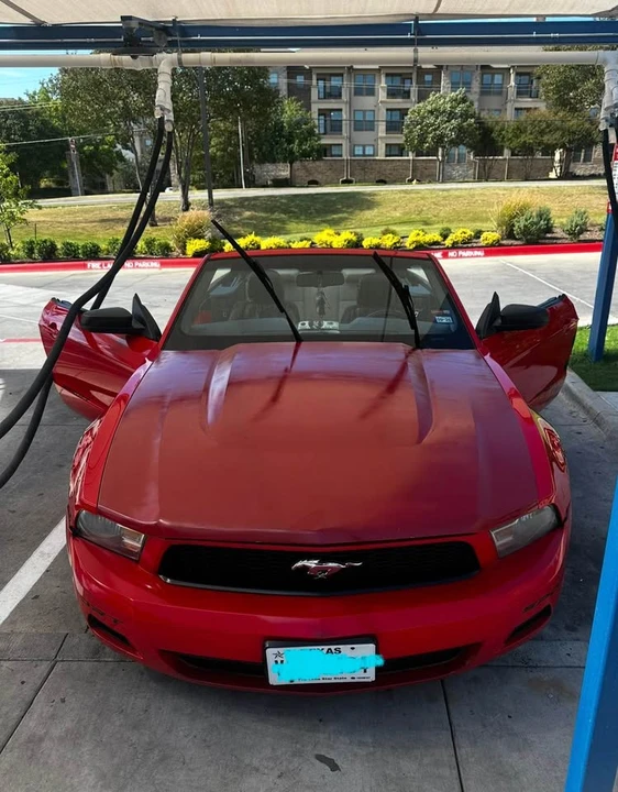 2012 Ford S197 Mustang - Image 2 of 5