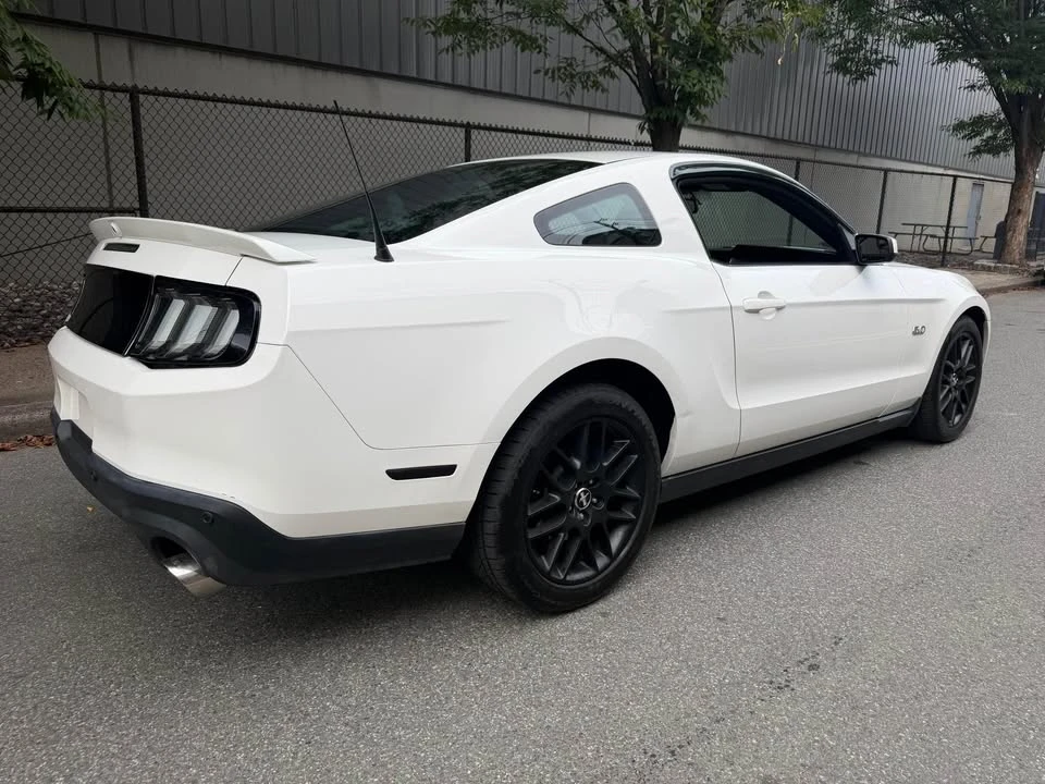 2012 Ford S197 Mustang - Image 7 of 17