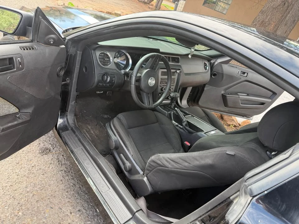 2012 Ford S197 Mustang - Image 3 of 5