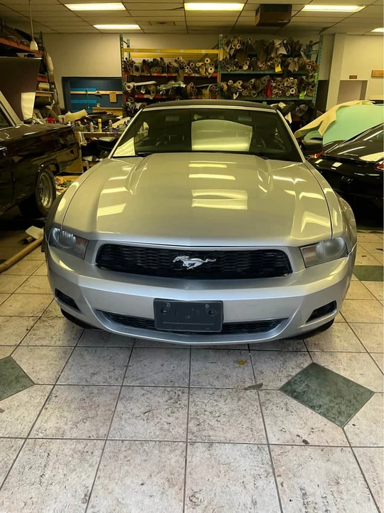 2012 Ford S197 Mustang - Image 2 of 6