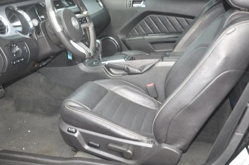 2012 Ford S197 Mustang - Image 14 of 20