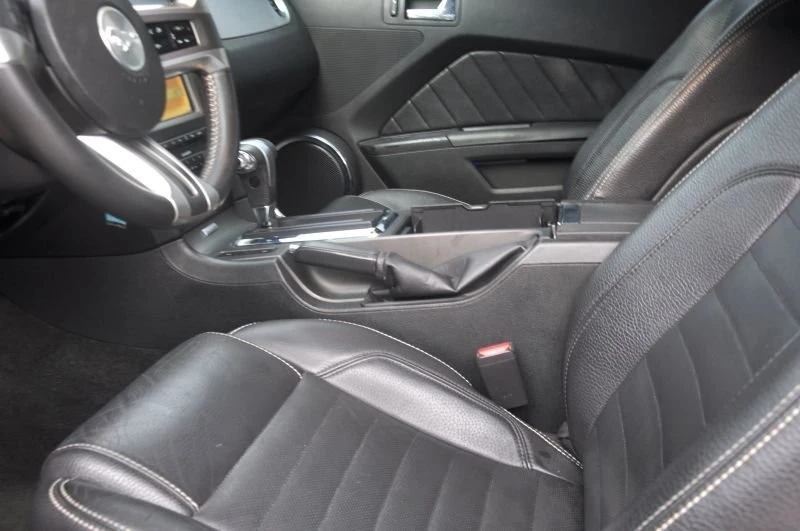 2012 Ford S197 Mustang - Image 16 of 20