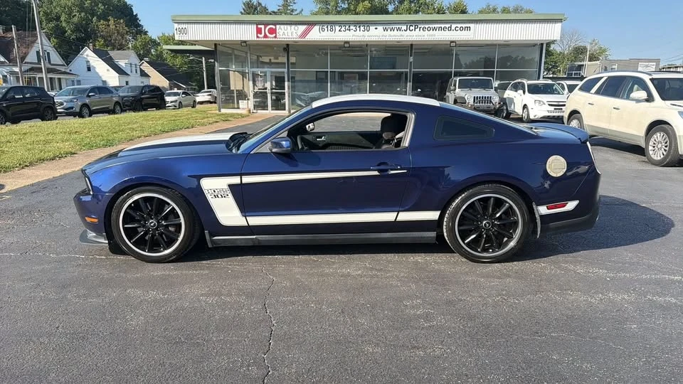 2012 Ford S197 Mustang - Image 6 of 14