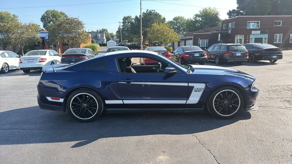 2012 Ford S197 Mustang - Image 2 of 14