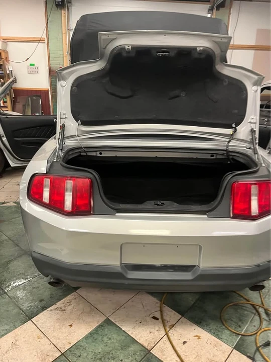 2012 Ford S197 Mustang - Image 6 of 6
