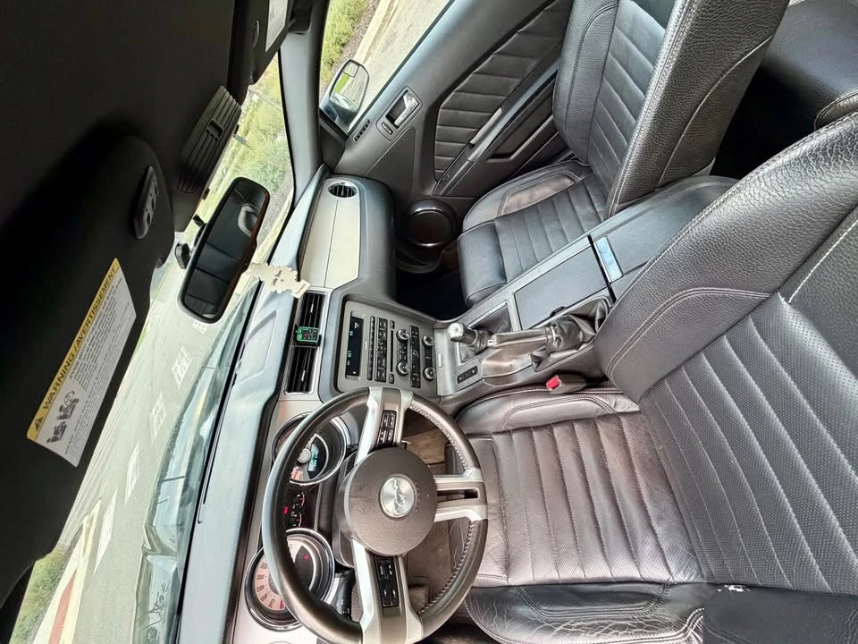 2012 Ford S197 Mustang - Image 7 of 11