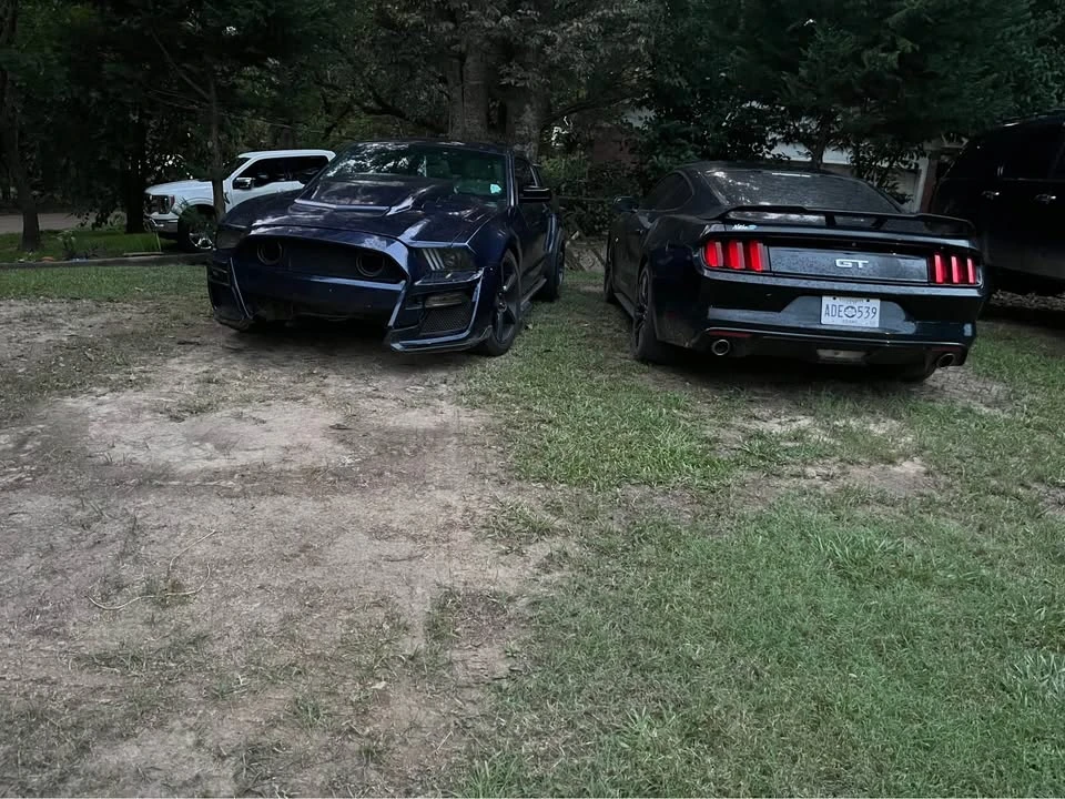 2012 Ford S197 Mustang - Image 2 of 7