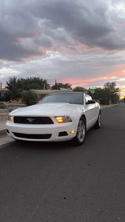 2012 Ford S197 Mustang - Image 8 of 10
