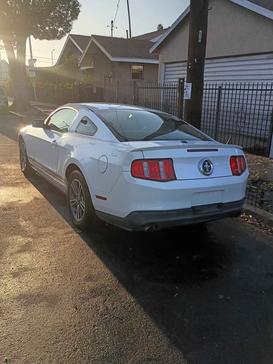2012 Ford S197 Mustang - Image 3 of 13