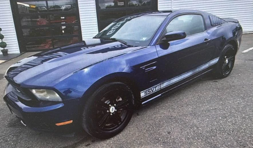 2012 Ford S197 Mustang - Image 2 of 10
