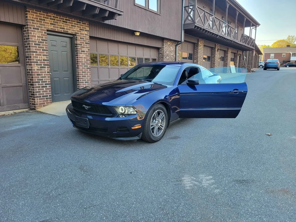 2012 Ford S197 Mustang - Image 7 of 9