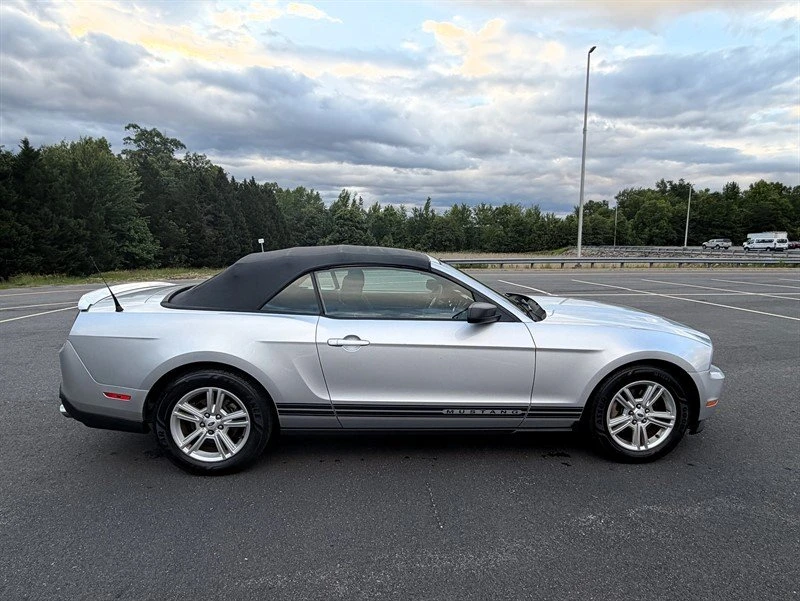 2012 Ford S197 Mustang - Image 7 of 20