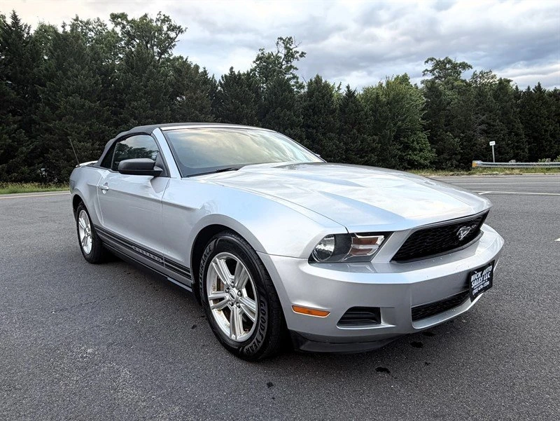 2012 Ford S197 Mustang - Image 9 of 20