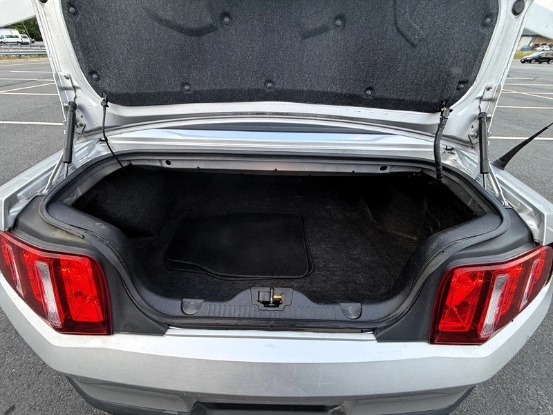 2012 Ford S197 Mustang - Image 13 of 20